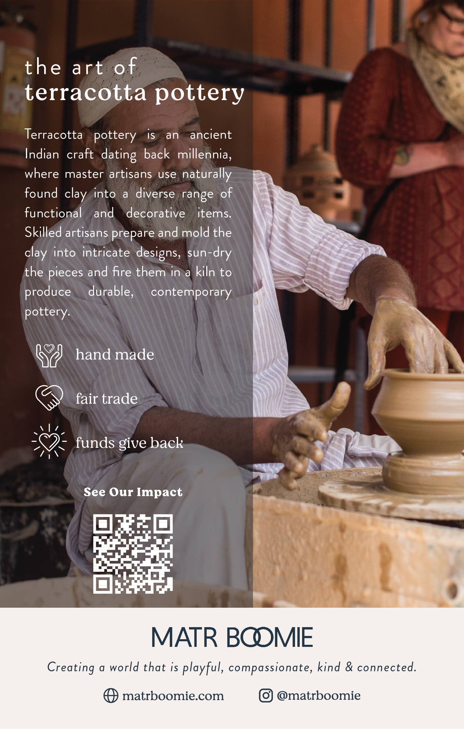 Vasanta Moon Hanging Wall Planter - Terracotta