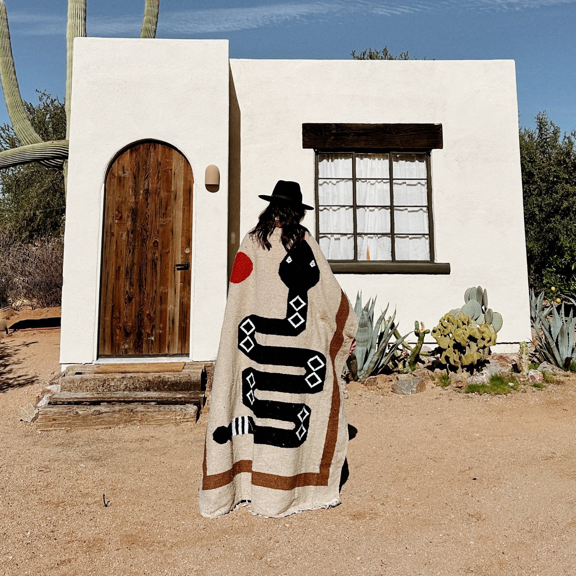 La Víbora (Limited Edition) Handwoven Blanket