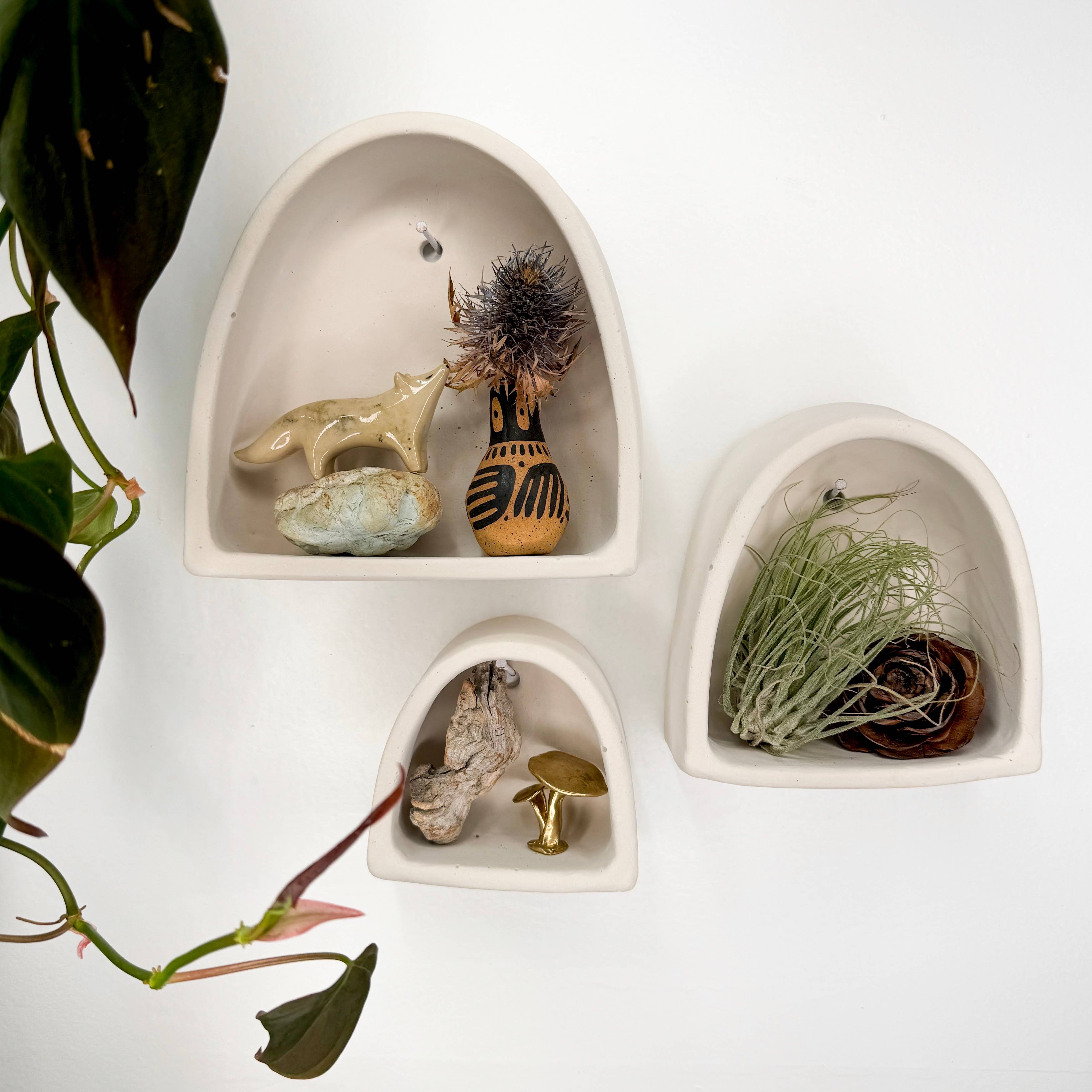 Cement Arch of Inspiration Trio - White