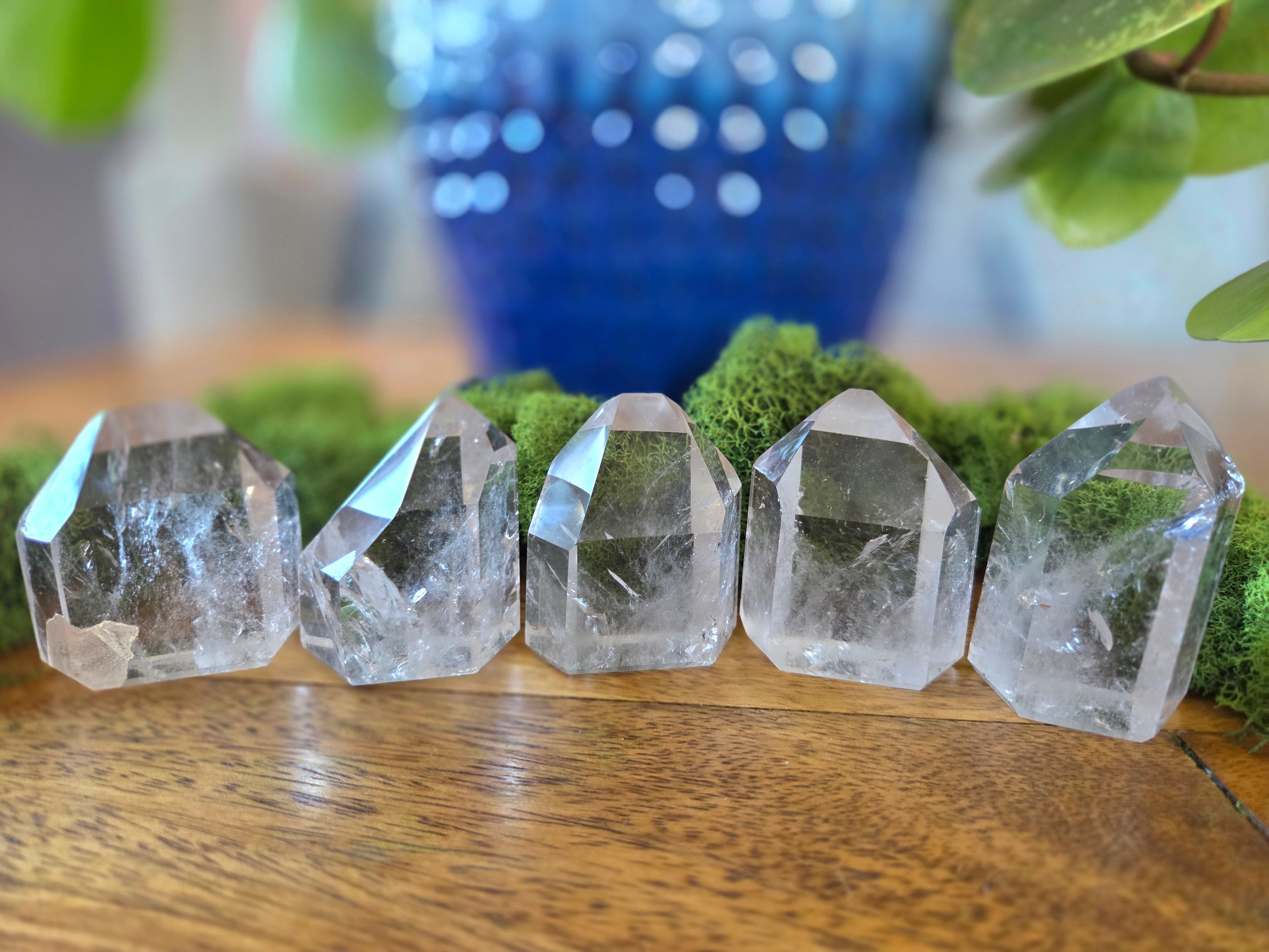 Clear Quartz Towers (Grade A to Exquisite) - Size G