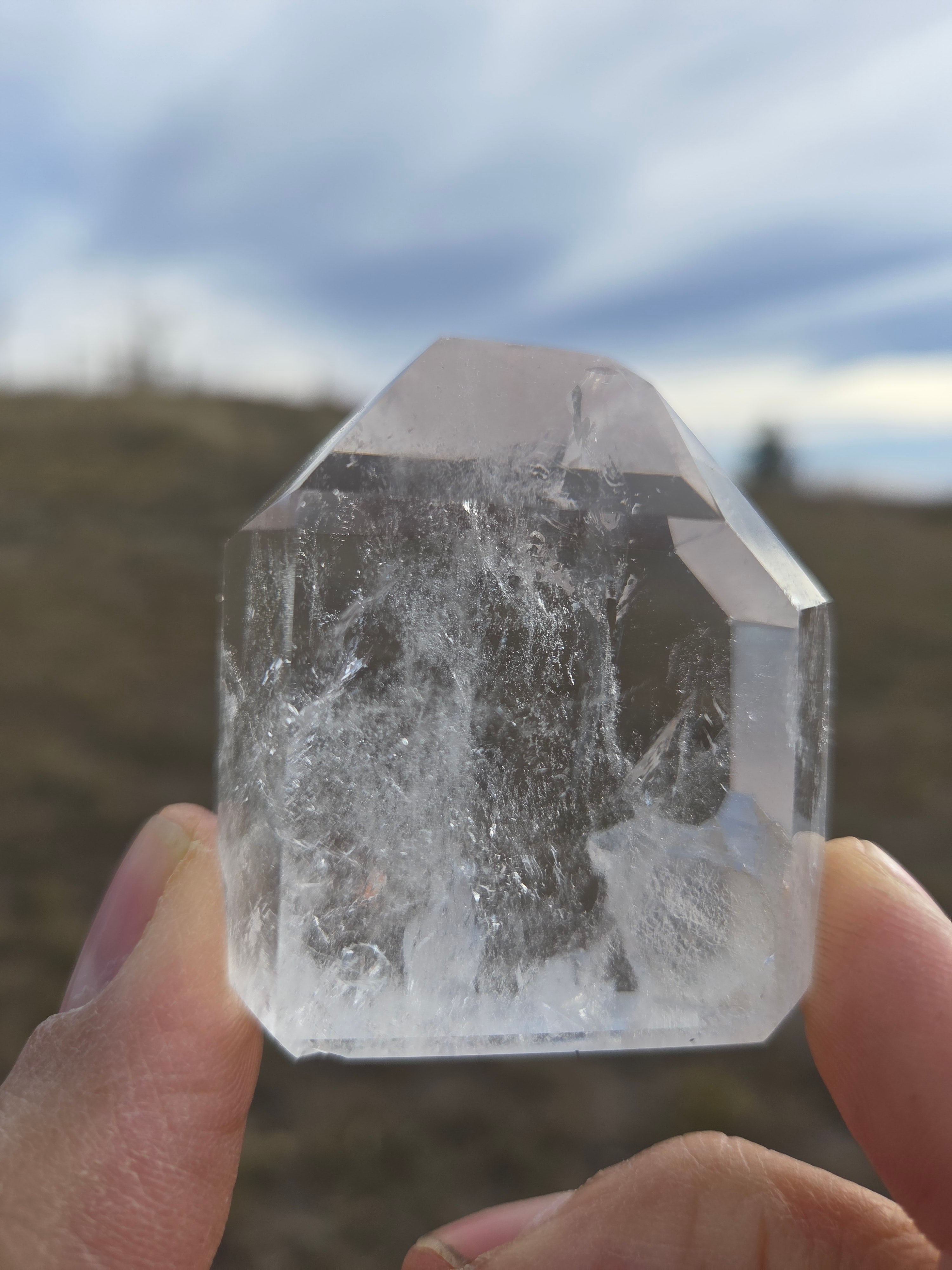 Clear Quartz Towers (Grade A to Exquisite) - Size G