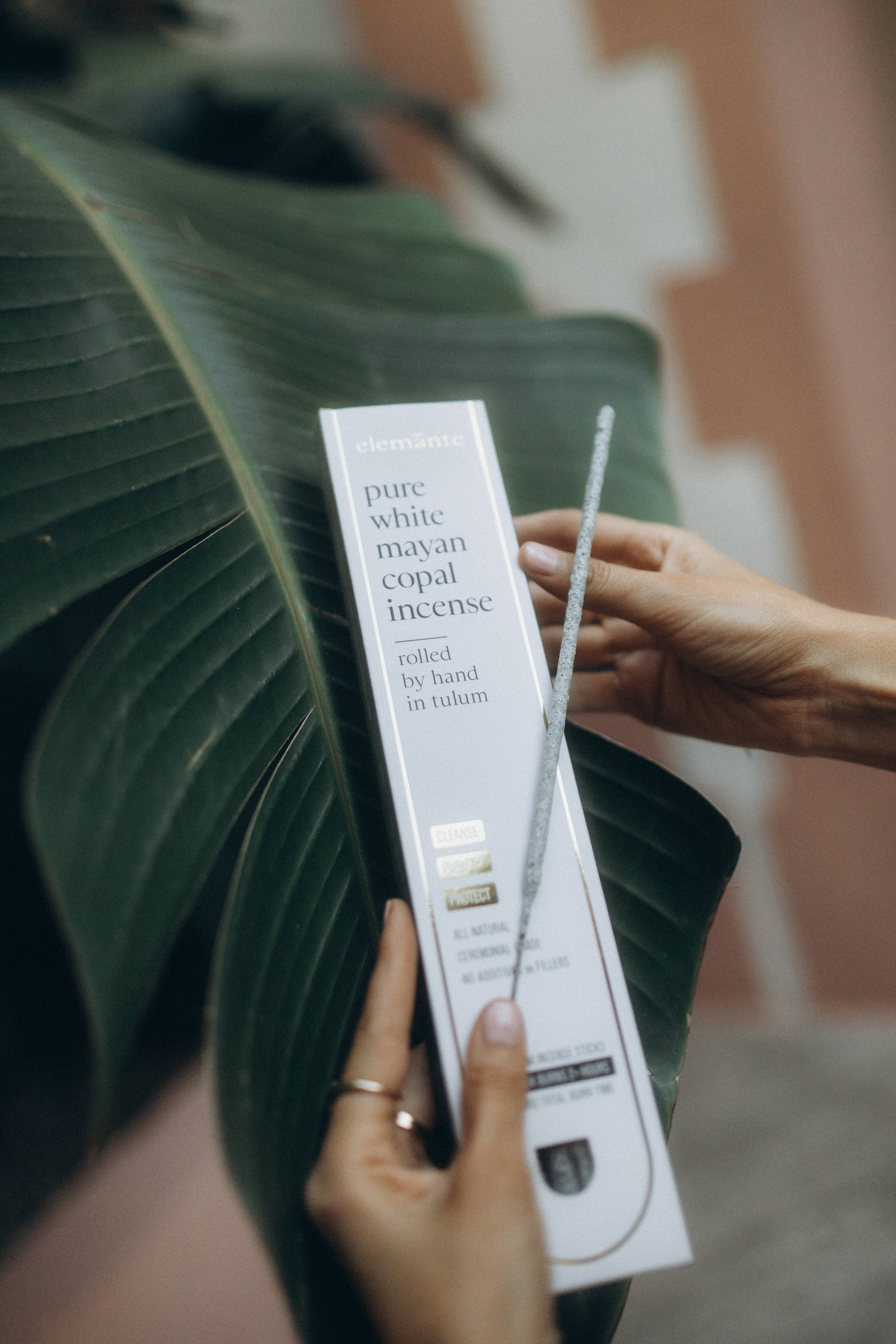 Pure White Copal Incense | Hand-Rolled in Tulum – 20h+ Burn