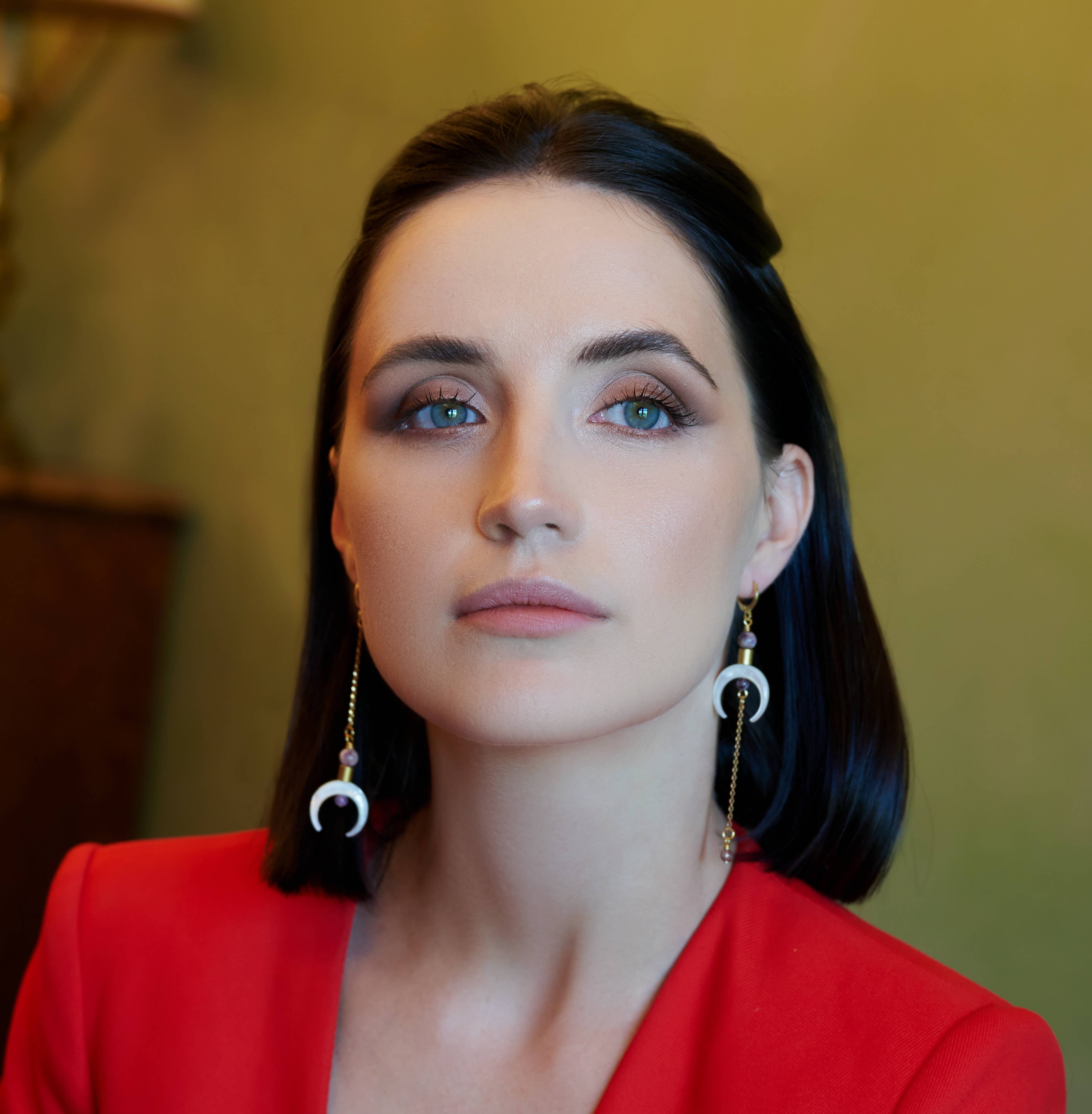 The Melisandra Earring - Long Mismatched Double Horn Earring