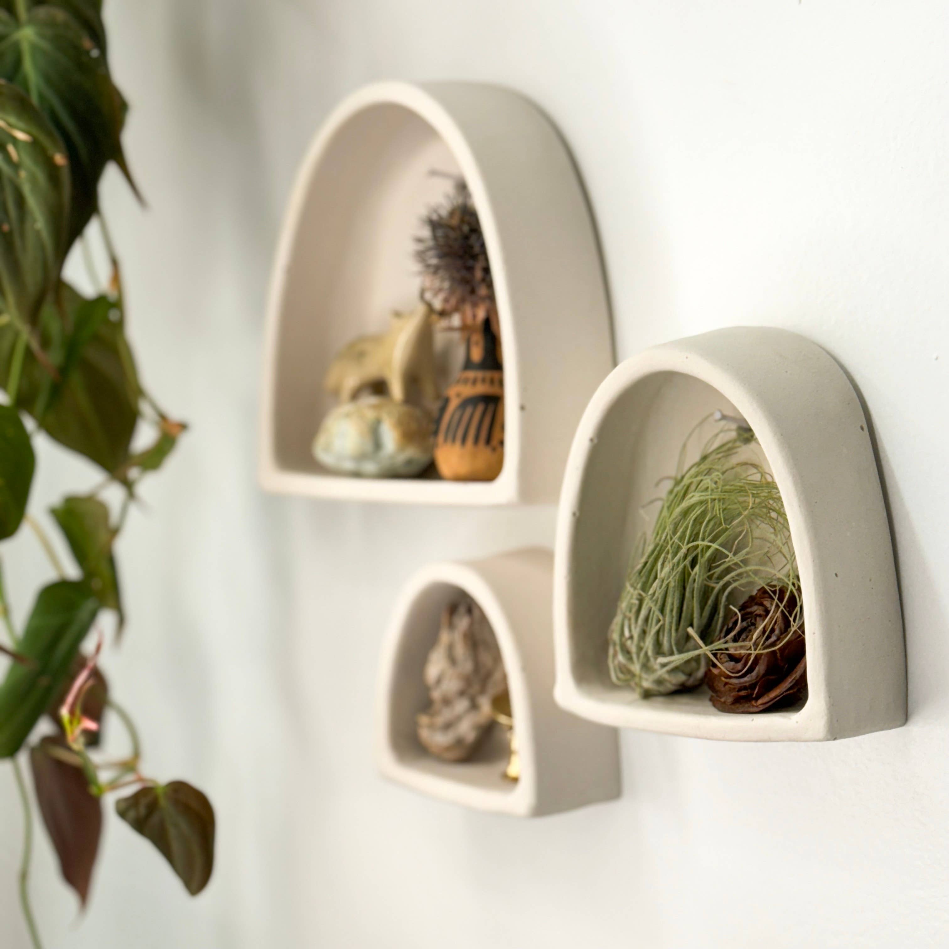 Cement Arch of Inspiration Trio - White