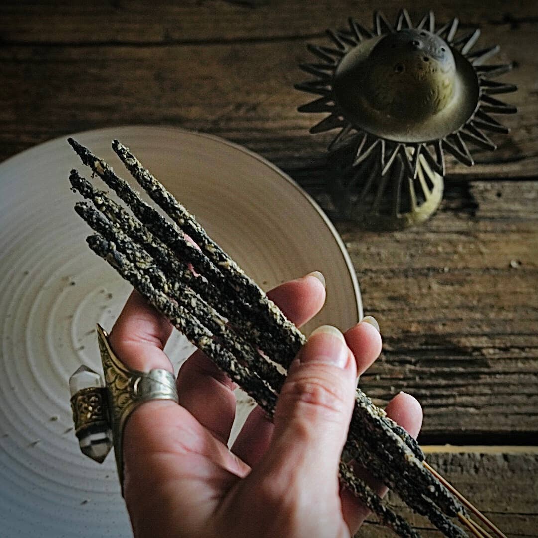 White Sage Incense Sticks – Purification, Protection & Sacred Clarity