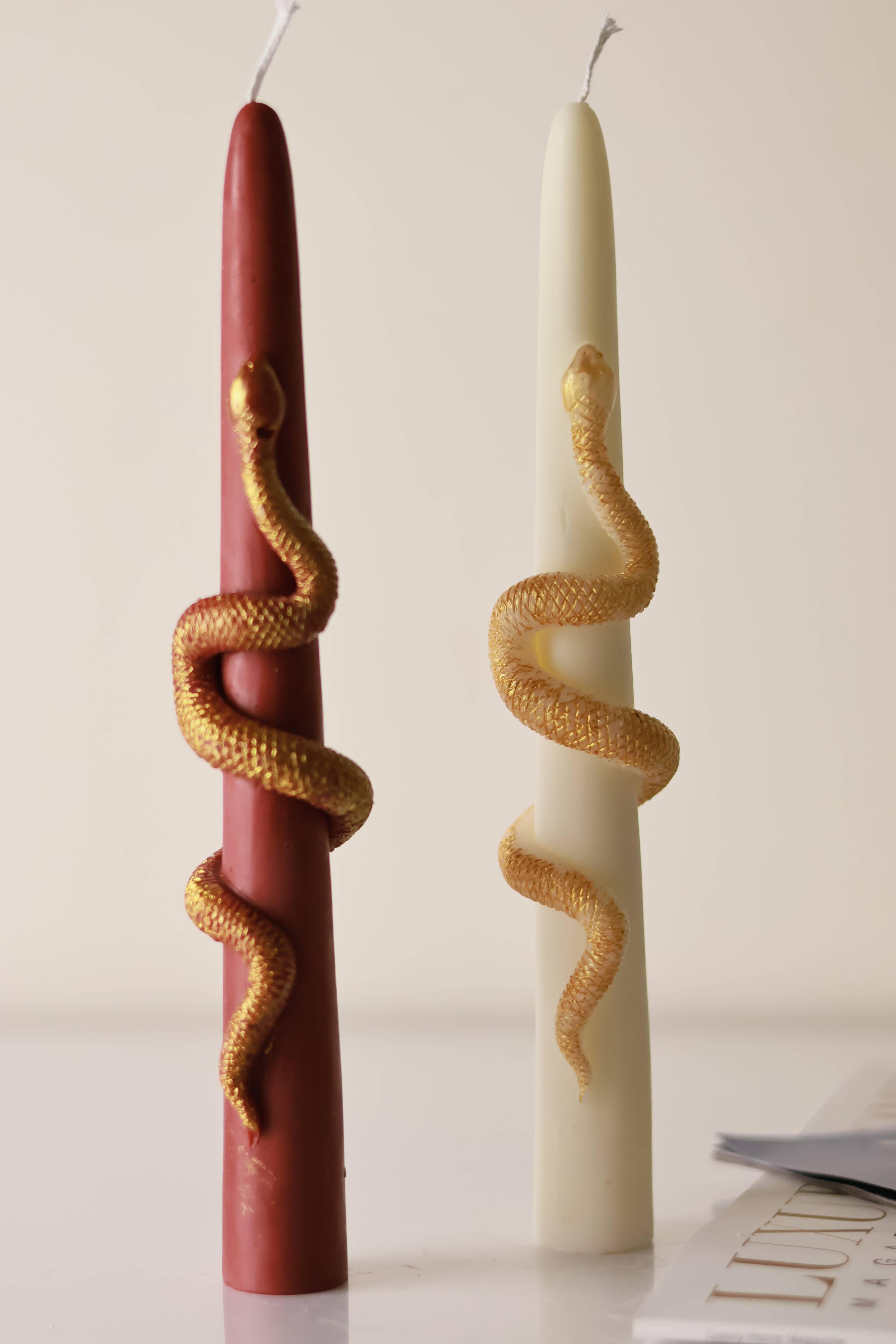 Taper Candle with Gold Snake 9.5x1in