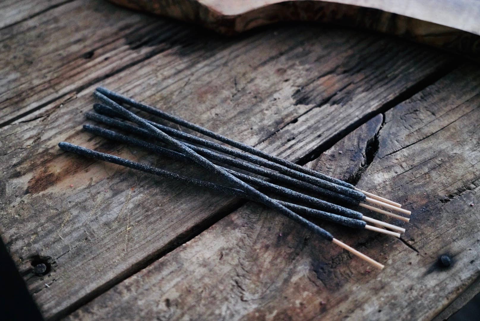 Benzoin Incense Sticks – Sacred Grounding & Divine Comfort