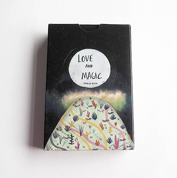 Love & Magic Oracle deck